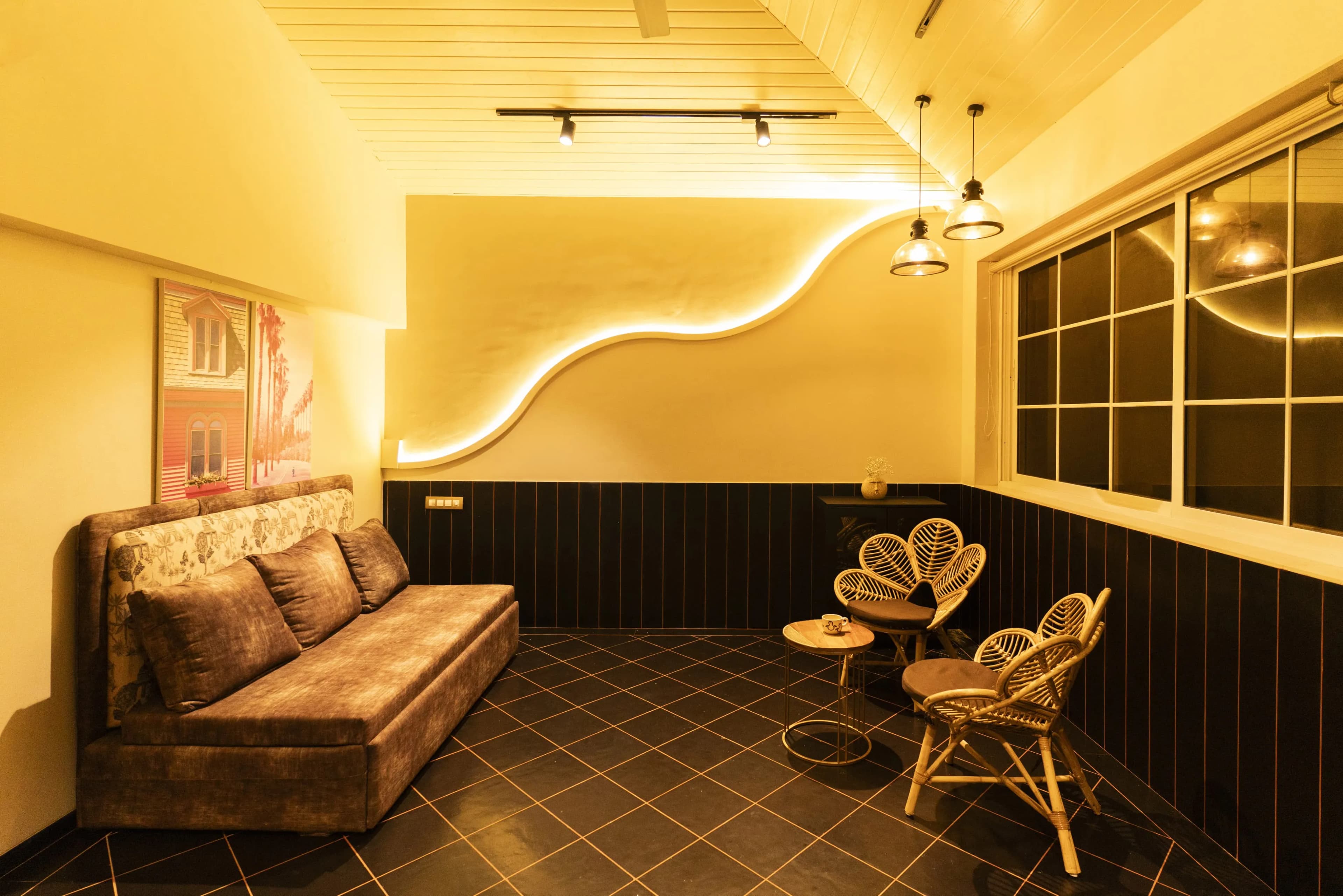 Diamond Villa - Image 1